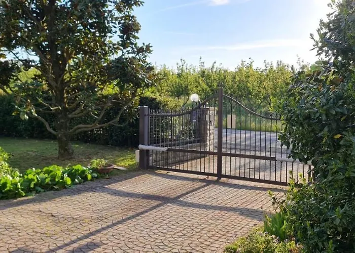 Casa Nostra Konukevi